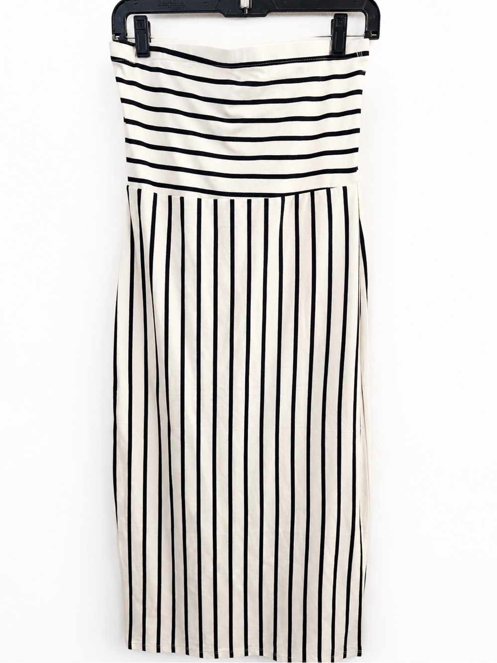 Heart Hips Black and White Striped Strapless Dress